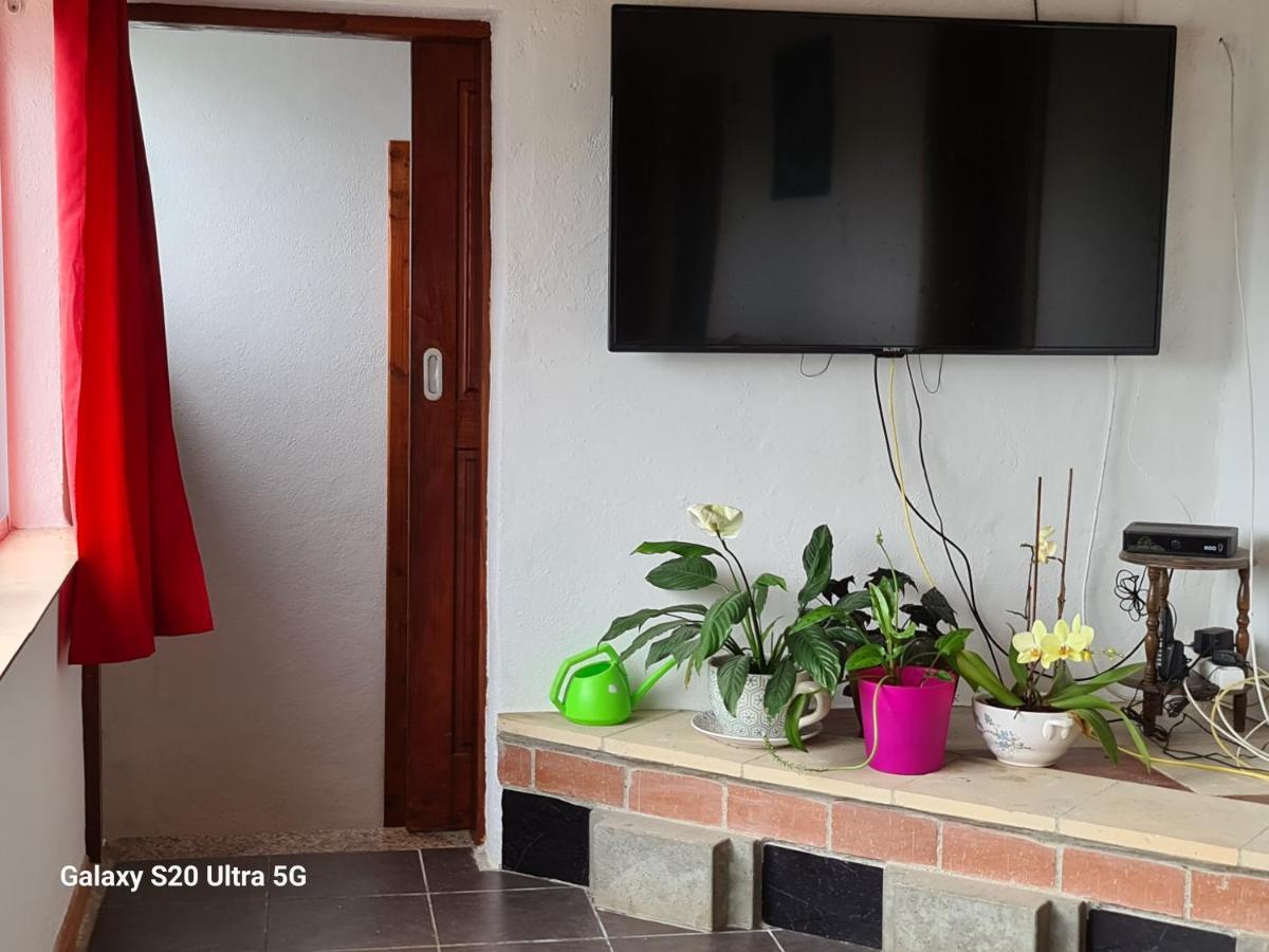 Ap Luso Brasileiro Hotel Lajes das Flores Kültér fotó